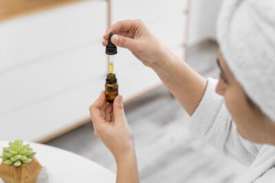 Cara Menggunakan Vitamin C Serum untuk Mencerahkan Kulit