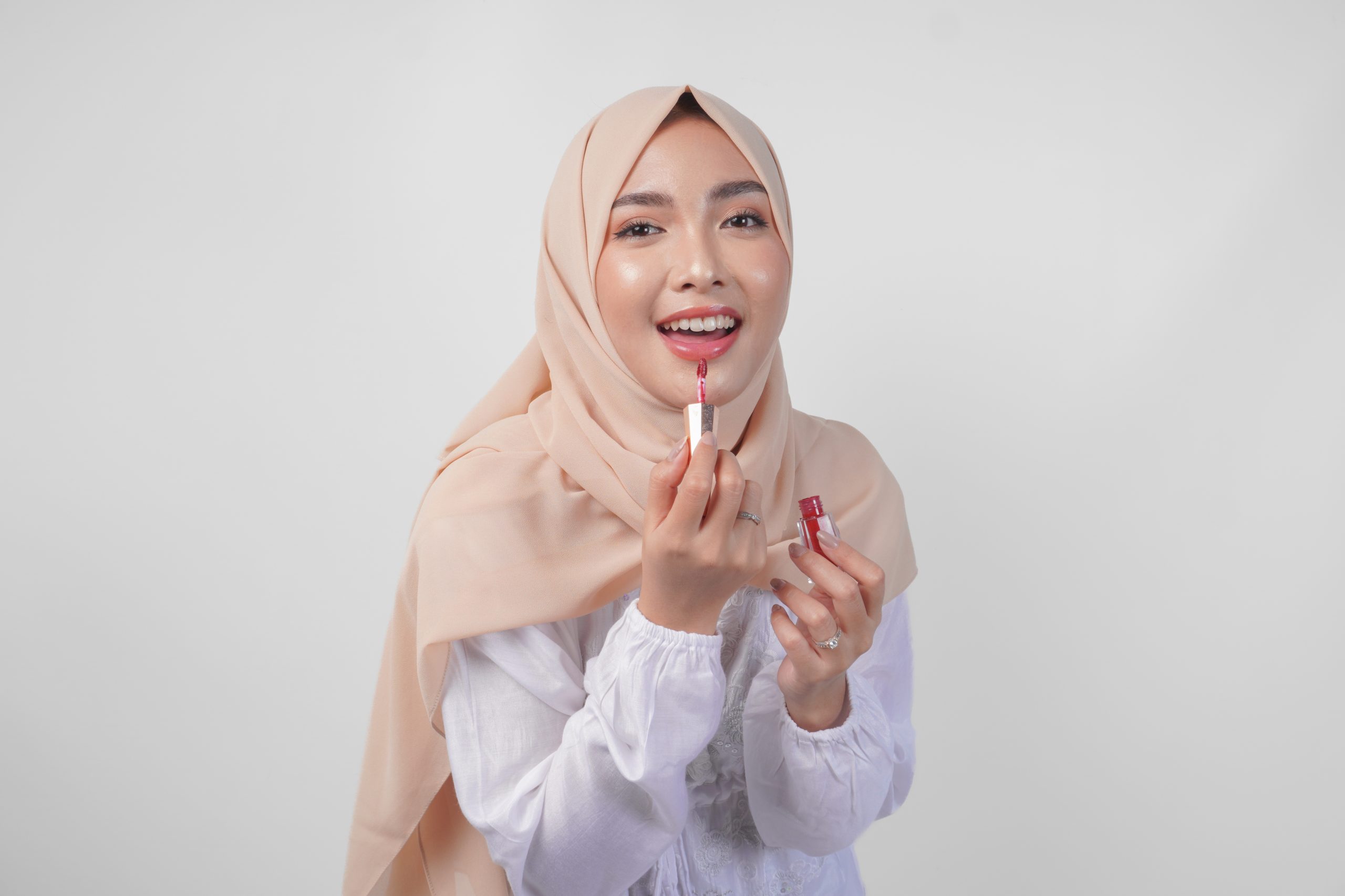 rekomendasi lip serum
