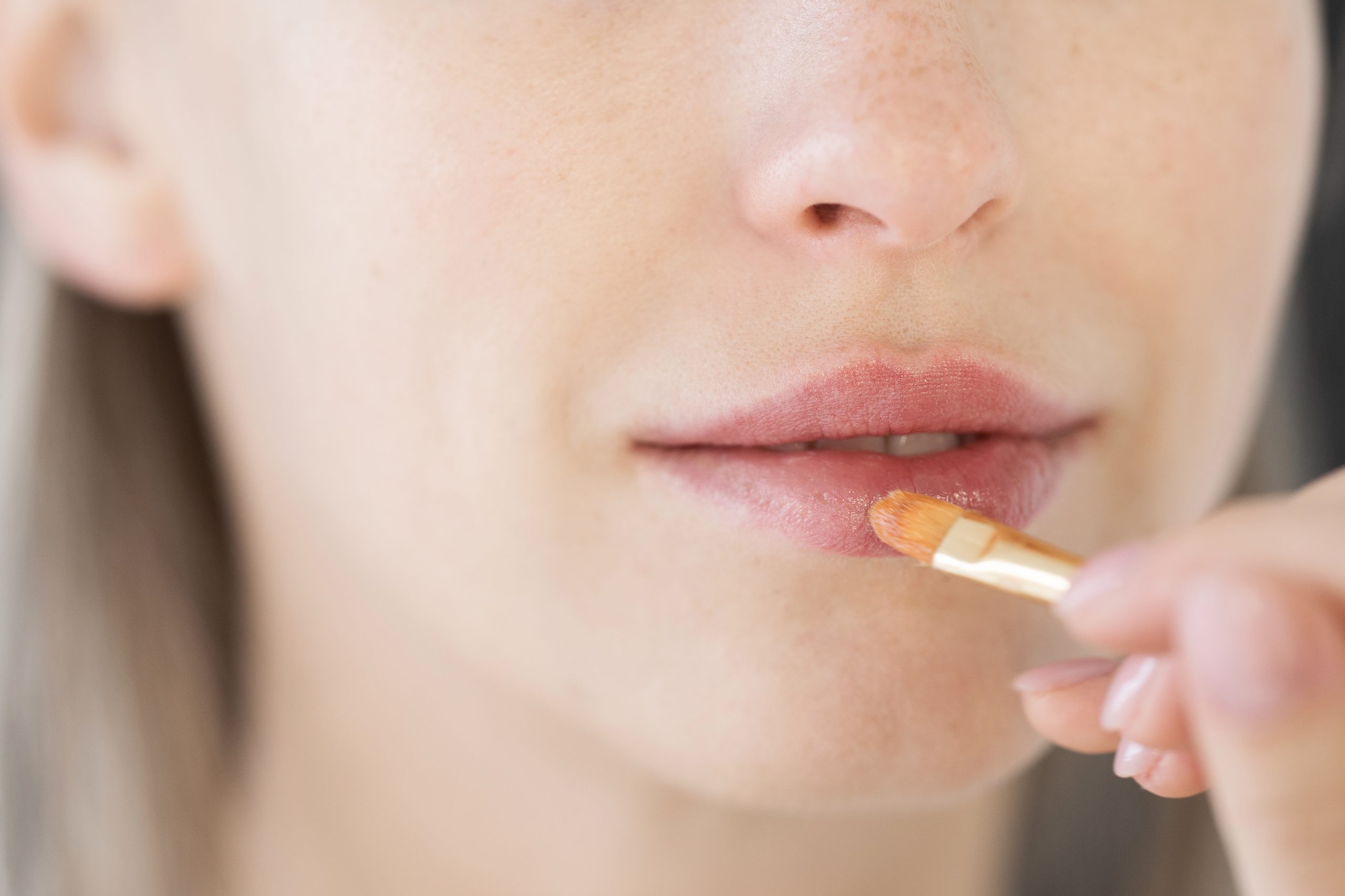 efek samping lip serum