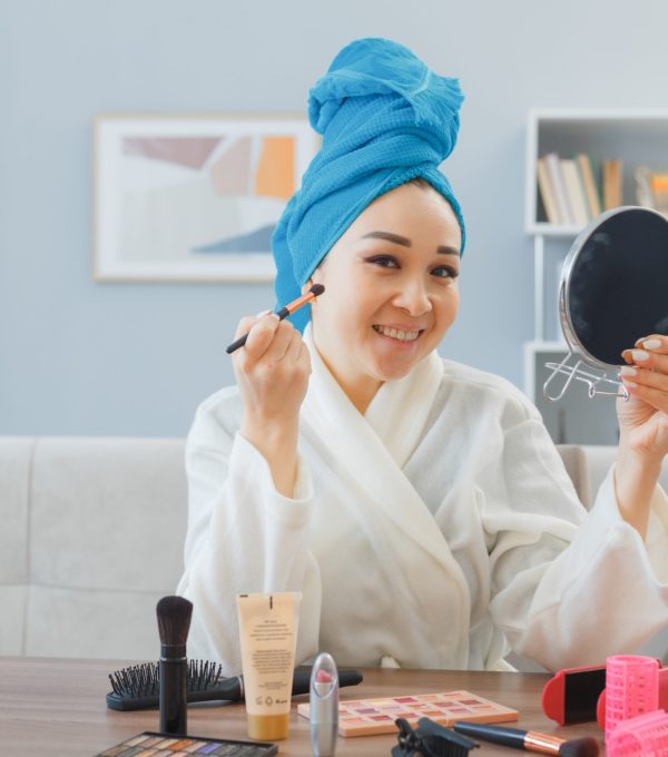 bedak tabur untuk kulit berminyak